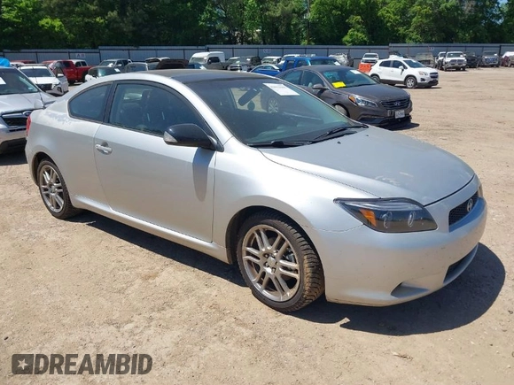 2006 Scion tC with VIN JTKDE167060086134, listed as a IAAI auction lot 42015909 with 222,372 mi miles. Bid and sale history available at carsss.com. Image 1.