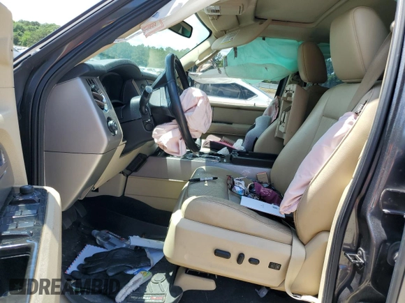 2017 Ford Expedition Limited с VIN 1FMJU1KT6HEA32175, выставлен на аукционе Copart как лот 56125555 с пробегом Не указан миль и Списание • Salvage title. История ставок и продаж доступна на DreamBid. Изображение 7.