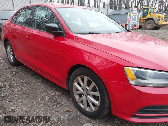2015 Volkswagen Jetta Sedan 1.8T SE with VIN 3VWD17AJXFM303014, listed as a IAAI auction lot 41953494 with 92,145 mi miles. Bid and sale history available at carsss.com. Image 6.