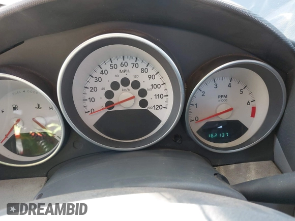 2007 Dodge Caliber SXT with VIN 1B3JB48B07D506489, listed as a IAAI auction lot 41664428 with 162,137 mi miles and . Bid and sale history available at DreamBid. Image 7.