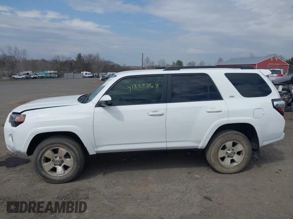 2022 Toyota 4Runner SR5 with VIN JTEMU5JR7N6028362, listed as a IAAI auction lot 41824868 with 68,496 mi miles and . Bid and sale history available at DreamBid. Image 14.
