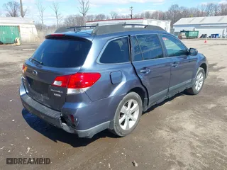 2013 Subaru Outback 2.5i Limited with VIN 4S4BRBPC7D3265959, listed as a IAAI auction lot 41812125 with 116,677 mi miles. Bid and sale history available at carsss.com. Image 4.