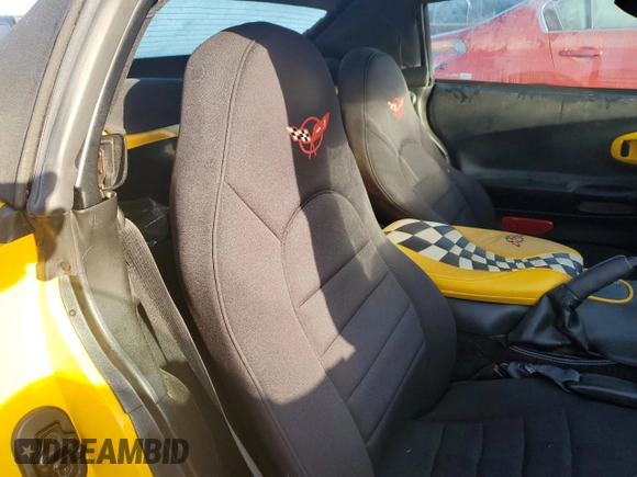 2004 Chevrolet Corvette with VIN 1G1YY32G045126125, listed as a Copart auction lot 77249344 with 12,493 mi miles and Salvage Title. Bid and sale history available at carsss.com. Image 10.