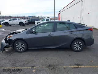 2022 Toyota Prius LE with VIN JTDL9MFU4N3037465, listed as a IAAI auction lot 41354802 with 45,674 mi miles. Bid and sale history available at carsss.com. Image 14.