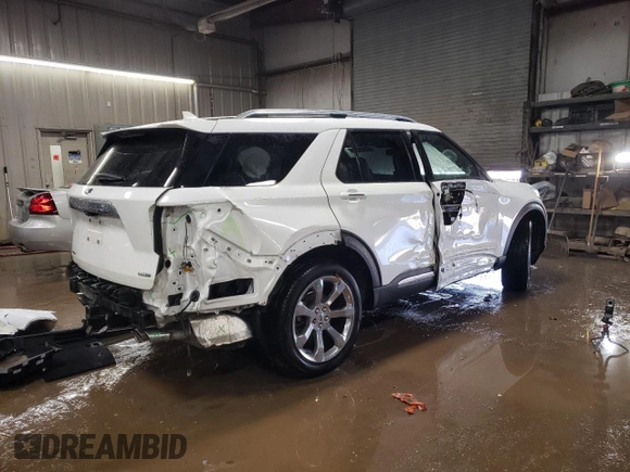 2020 Ford Explorer Platinum with VIN 1FM5K8HCXLGA04075, listed as a Copart auction lot 49108795 with 36,346 mi miles and Salvage Title. Bid and sale history available at carsss.com. Image 3.