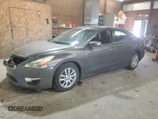 2015 Nissan Altima 2.5 with VIN 1N4AL3AP5FN389311, listed as a Copart auction lot 62261945 with 178,427 mi miles and Salvage title. Bid and sale history available at DreamBid. Image 1.
