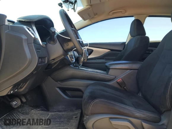 2018 Nissan Murano SV z VIN 5N1AZ2MG0JN188192, wystawiony jako Copart lot #53787465 z przebiegiem 63 445 mil mil oraz Czysty tytuł • Clean title. Historia ofert i sprzedaży dostępna na DreamBid. Obrazek 7.