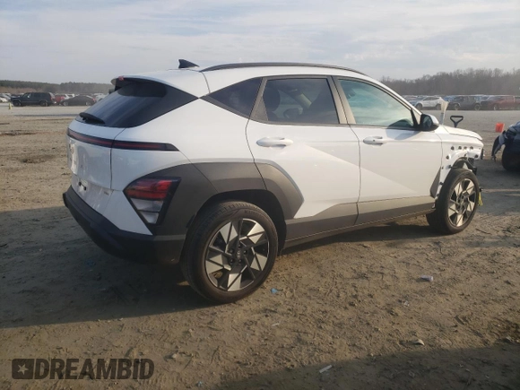 2024 Hyundai Kona SEL with VIN KM8HBCAB7RU038874, listed as a Copart auction lot 44192625 with 24,666 mi miles and Clean Title. Bid and sale history available at carsss.com. Image 3.