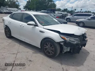2020 Kia Optima LX with VIN 5XXGT4L36LG394433, listed as a IAAI auction lot 42231086 with 138,579 mi miles and . Bid and sale history available at DreamBid. Image 1.