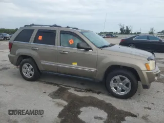 2005 Jeep Grand Cherokee Limited with VIN 1J8HR58215C671851, listed as a Copart auction lot 70700074 with 108,304 mi miles and Salvage Title. Bid and sale history available at carsss.com. Image 4.