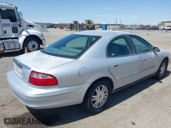 2005 Mercury Sable LS z VIN 1MEFM55S25A607510, wystawiony jako IAAI lot #41956186 z przebiegiem 392 589 mil mil oraz . Historia ofert i sprzedaży dostępna na DreamBid. Obrazek 4.