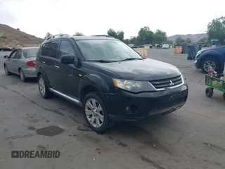 2008 Mitsubishi Outlander SE z VIN JA4LS31W28Z013040, wystawiony jako IAAI lot #42422285 z przebiegiem 155 225 mil mil oraz . Historia ofert i sprzedaży dostępna na DreamBid. Obrazek 1.