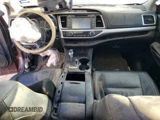 2018 Toyota Highlander SE with VIN 5TDKZRFH9JS251520, listed as a Copart auction lot 80555354 with Not provided miles and Salvage title. Bid and sale history available at DreamBid. Image 8.