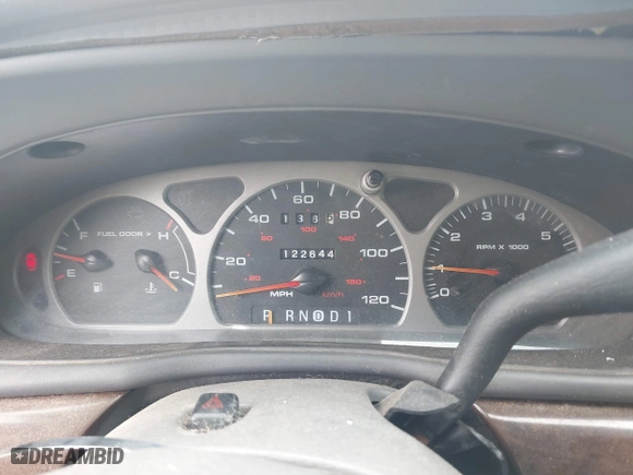 1999 Mercury Sable GS with VIN 1MEFM50UXXA649466, listed as a IAAI auction lot 42094811 with 122,644 mi miles. Bid and sale history available at carsss.com. Image 7.