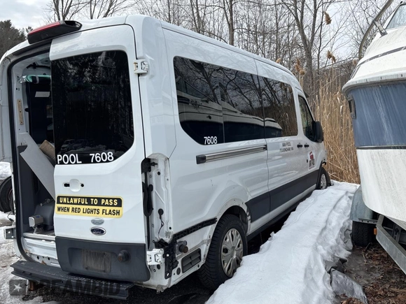 2019 Ford Transit XL with VIN 1FDZX2CM0KKA63891, listed as a Copart auction lot 47981255 with Not provided miles and Clean title. Bid and sale history available at DreamBid. Image 4.