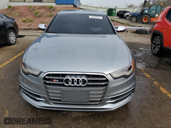2013 Audi S6 Prestige z VIN WAUF2AFC8DN109016, wystawiony jako Copart lot #53958935 z przebiegiem 70 742 mil mil oraz Czysty tytuł • Clean title. Historia ofert i sprzedaży dostępna na DreamBid. Obrazek 5.