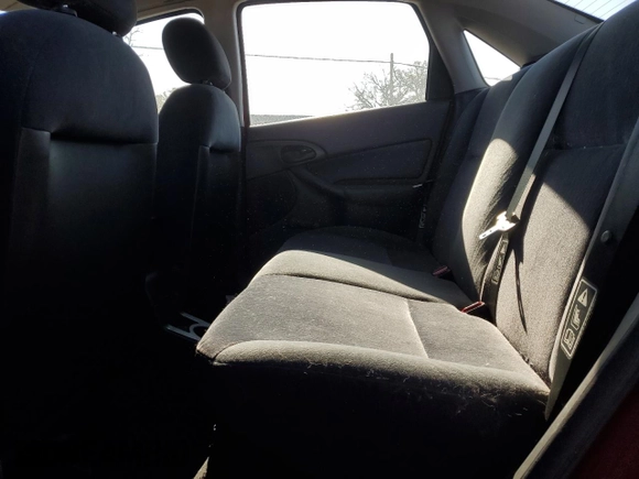 2000 Ford Focus SE with VIN 1FAFP34P6YW379616, listed as a Copart auction lot 52353345 with Not Provided miles and Salvage Title. Bid and sale history available at carsss.com. Image 10.