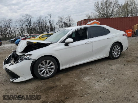 2020 Toyota Camry LE with VIN 4T1C11AKXLU376293, listed as a Copart auction lot 50432975 with 91,880 mi miles and Salvage Title. Bid and sale history available at carsss.com. Image 1.