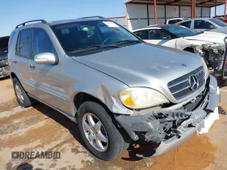 2003 Mercedes-Benz M 500 z VIN 4JGAB75E23A393330, wystawiony jako IAAI lot #41988690 z przebiegiem 126 050 mil mil oraz . Historia ofert i sprzedaży dostępna na DreamBid. Obrazek 1.