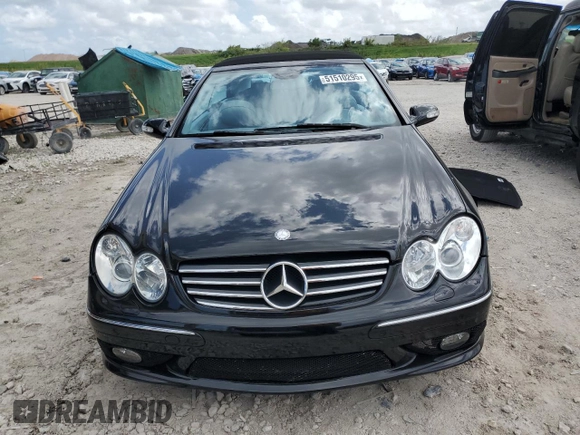 2005 Mercedes-Benz CLK 500 with VIN WDBTK75G45T035778, listed as a Copart auction lot 51510295 with 44,100 mi miles and Salvage title. Bid and sale history available at DreamBid. Image 5.