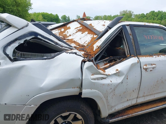 2024 Toyota 4Runner TRD Off Road with VIN JTERU5JR8R6282416, listed as a IAAI auction lot 42330108 with 9,131 mi miles and . Bid and sale history available at DreamBid. Image 6.