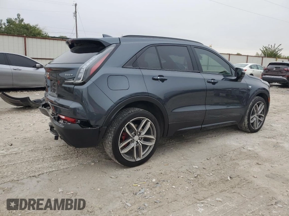 2021 Cadillac XT4 FWD Sport with VIN 1GYFZER42MF050687, listed as a Copart auction lot 78860394 with 20,482 mi miles and Salvage Title. Bid and sale history available at DreamBid. Image 3.