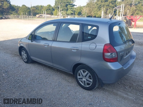 2007 Honda Fit with VIN JHMGD38497S026721, listed as a IAAI auction lot 42799270 with 190,846 mi miles and . Bid and sale history available at DreamBid. Image 3.