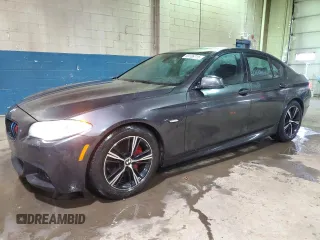 2012 BMW 5 Series 550i xDrive z VIN WBAFU9C51CDY70151, wystawiony jako Copart lot #89106715 z przebiegiem 126 703 mil mil oraz Czysty tytuł • Clean title. Historia ofert i sprzedaży dostępna na DreamBid. Obrazek 1.