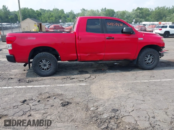 2012 Toyota Tundra z VIN 5TFUY5F16CX231794, wystawiony jako IAAI lot #42454478 z przebiegiem 249 756 mil mil oraz . Historia ofert i sprzedaży dostępna na DreamBid. Obrazek 13.