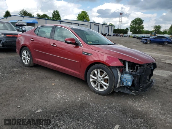 2013 Kia Optima EX z VIN 5XXGN4A72DG245695, wystawiony jako Copart lot #57225035 z przebiegiem 80 005 mil mil oraz Szkoda całkowita • Salvage title. Historia ofert i sprzedaży dostępna na DreamBid. Obrazek 4.