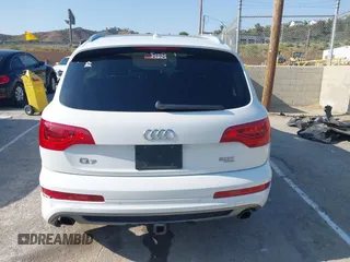 2014 Audi Q7 S line Prestige with VIN WA1DGAFE2ED010013, listed as a IAAI auction lot 42454744 with Not provided miles and . Bid and sale history available at DreamBid. Image 16.
