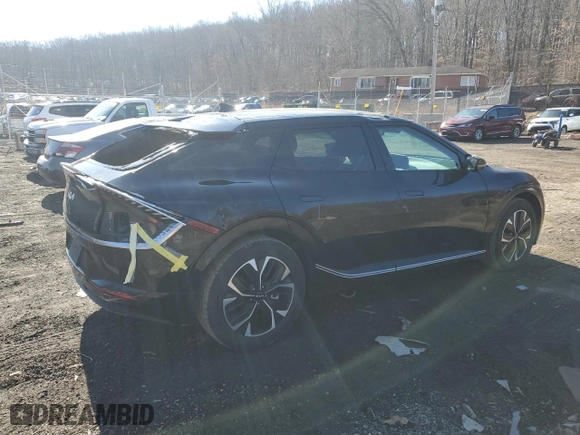 2022 Kia EV6 Wind with VIN KNDC34LAXN5065979, listed as a Copart auction lot 46663755 with 19,077 mi miles and Salvage Title. Bid and sale history available at carsss.com. Image 3.
