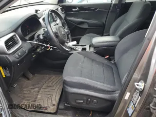 2018 Kia Sorento LX with VIN 5XYPG4A5XJG374879, listed as a Copart auction lot 53319395 with 121,443 mi miles and Clean Title. Bid and sale history available at DreamBid. Image 7.
