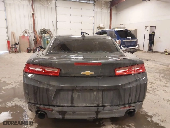 2018 Chevrolet Camaro 1LT with VIN 1G1FB1RX1J0182182, listed as a IAAI auction lot 41496295 with NaN miles. Bid and sale history available at carsss.com. Image 17.