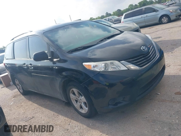 2017 Toyota Sienna LE Auto Access Seat with VIN 5TDKZ3DC7HS827068, listed as a IAAI auction lot 42088371 with 114,630 mi miles. Bid and sale history available at carsss.com. Image 1.