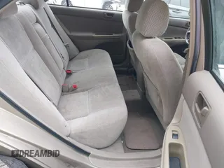 2004 Toyota Camry LE with VIN 4T1BE32K14U271900, listed as a IAAI auction lot 42533723 with 147,177 mi miles and . Bid and sale history available at DreamBid. Image 8.