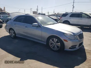 2013 Mercedes-Benz E-Class E 350 Luxury BlueTEC with VIN WDDHF2EB8DA694367, listed as a Copart auction lot 46173715 with 240,051 mi miles and Salvage Title. Bid and sale history available at carsss.com. Image 4.