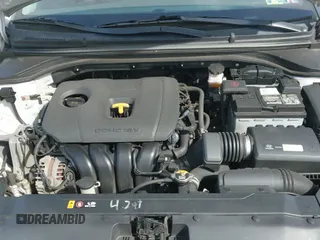 2019 Hyundai Elantra Limited z VIN KMHD84LF4KU865739, wystawiony jako IAAI lot #43370666 z przebiegiem 87 468 mil mil oraz . Historia ofert i sprzedaży dostępna na DreamBid. Obrazek 24.