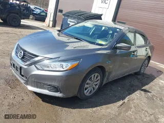 2018 Nissan Altima 2.5 SL with VIN 1N4AL3AP5JC223357, listed as a IAAI auction lot 41754212 with 106,209 mi miles. Bid and sale history available at carsss.com. Image 17.