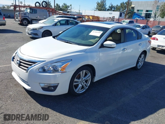 2013 Nissan Altima SV with VIN 1N4BL3AP7DN431432, listed as a IAAI auction lot 41389189 with 227,047 mi miles and . Bid and sale history available at DreamBid. Image 2.