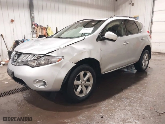 2009 Nissan Murano S with VIN JN8AZ18W09W132893, listed as a IAAI auction lot 41180311 with 200,966 mi miles. Bid and sale history available at carsss.com. Image 2.