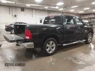 2018 Ram 1500 Big Horn with VIN 1C6RR7LG0JS352281, listed as a IAAI auction lot 39980706 with 56,822 mi miles. Bid and sale history available at carsss.com. Image 4.
