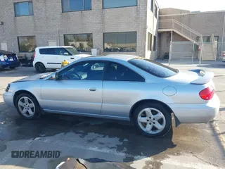 2001 Acura CL Type S with VIN 19UYA42631A024573, listed as a IAAI auction lot 41964786 with 201,614 mi miles. Bid and sale history available at carsss.com. Image 14.