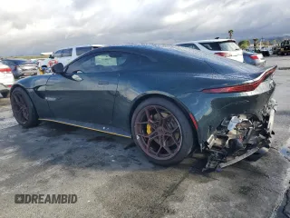 2020 Aston Martin Vantage z VIN SCFSMGAW4LGN03942, wystawiony jako Copart lot #49004855 z przebiegiem 42 583 mil mil oraz Szkody całkowita. Historia ofert i sprzedaży dostępna na DreamBid. Obrazek 2.