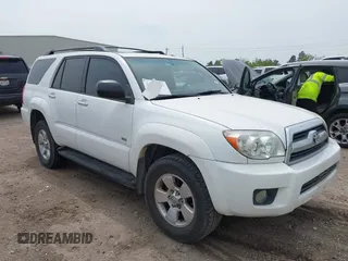 2008 Toyota 4Runner SR5 with VIN JTEZU14R18K012504, listed as a IAAI auction lot 41886770 with 406,858 mi miles. Bid and sale history available at carsss.com. Image 1.