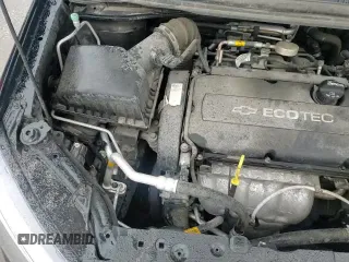 2017 Chevrolet Sonic LS z VIN 1G1JB5SH8H4176709, wystawiony jako Copart lot #82086805 z przebiegiem 86 196 mil mil oraz Szkoda całkowita • Salvage title. Historia ofert i sprzedaży dostępna na DreamBid. Obrazek 15.