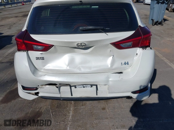 2016 Scion iM z VIN JTNKARJE5GJ519355, wystawiony jako IAAI lot #41835445 z przebiegiem 175 968 mil mil oraz . Historia ofert i sprzedaży dostępna na DreamBid. Obrazek 6.