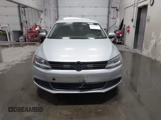 2013 Volkswagen Jetta SE with VIN 3VWDP7AJ9DM428243, listed as a IAAI auction lot 41958029 with 87,761 mi miles and . Bid and sale history available at DreamBid. Image 12.