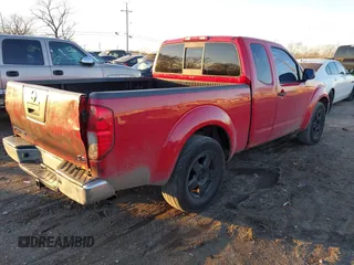 2006 Nissan Frontier SE z VIN 1N6AD06U56C414754, wystawiony jako IAAI lot #41460162 z przebiegiem 136 682 mil mil oraz . Historia ofert i sprzedaży dostępna na DreamBid. Obrazek 4.