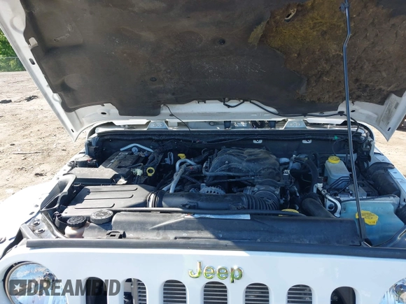 2012 Jeep Wrangler Unlimited Call of Duty MW3 с VIN 1C4BJWFG4CL130718, выставлен на аукционе IAAI как лот 42026458 с пробегом 162 884 миль миль и . История ставок и продаж доступна на DreamBid. Изображение 10.